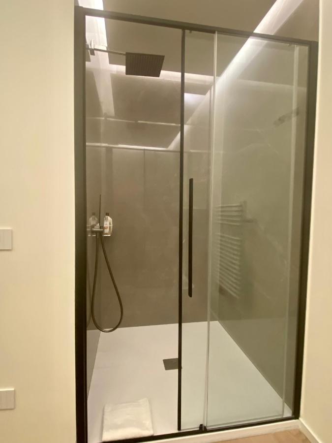 Torino 64 - Duomo City Center Luxury Apartment Perfect X2! Милан Экстерьер фото